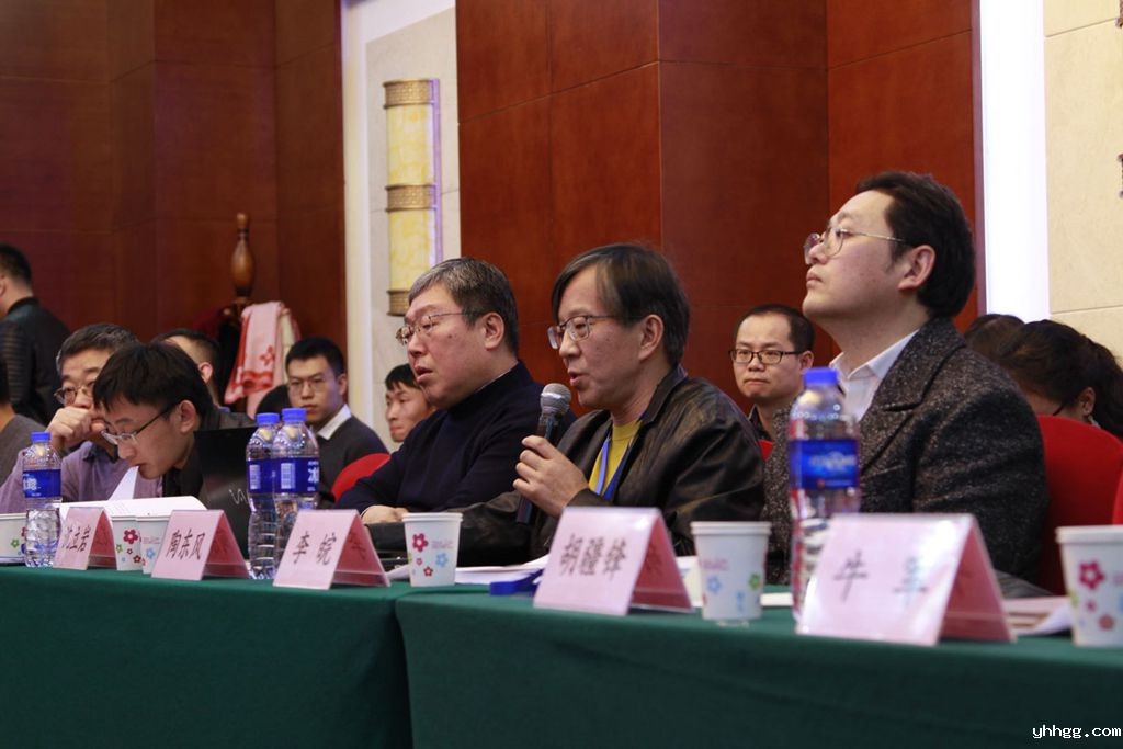 陶东风.jpg